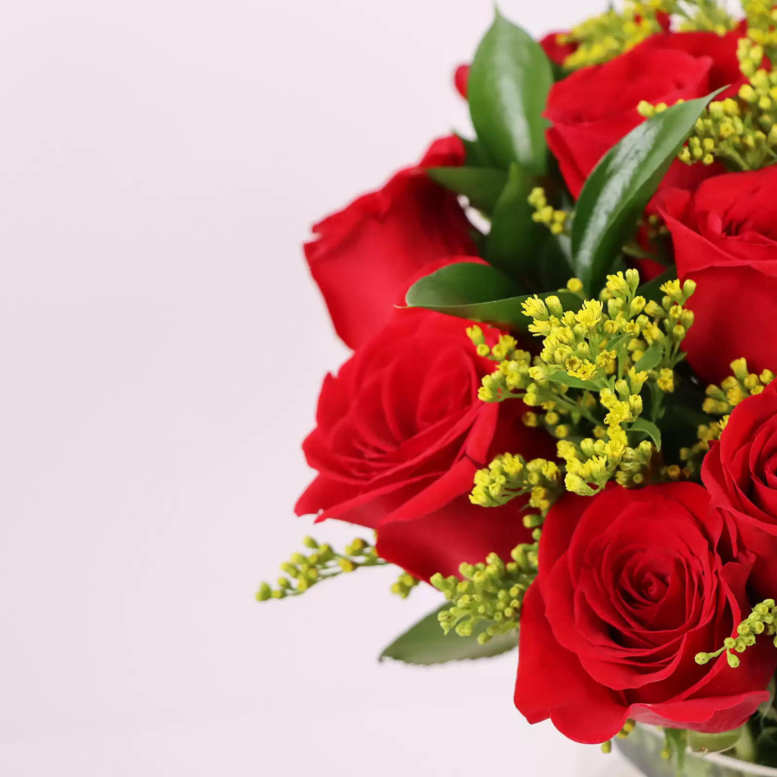 Red Charm | Buy Roses Online | Express Flower Delivery In Bahrain - Flora D'lite