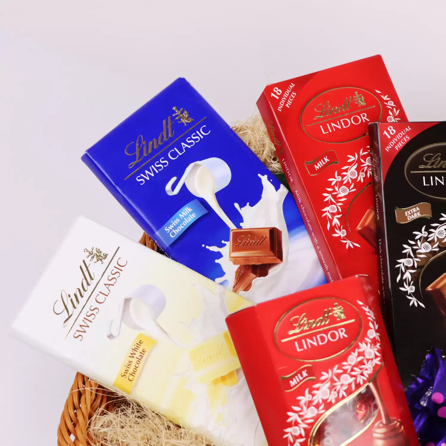 Assorted Choco Hamper | Buy Chocolates Online | Gifts Delivery Bahrain - Flora D'lite