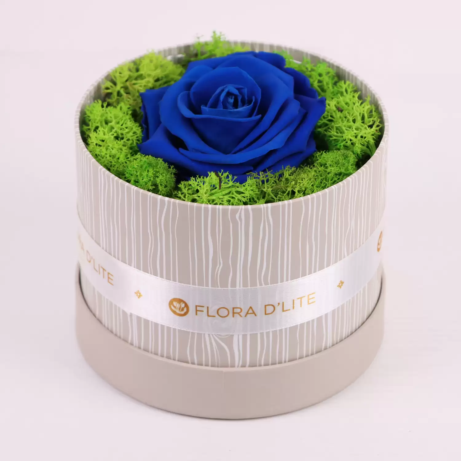 Blue Infinity Rose | Order Preserved Roses Online | Gifts For Men - Flora D'lite
