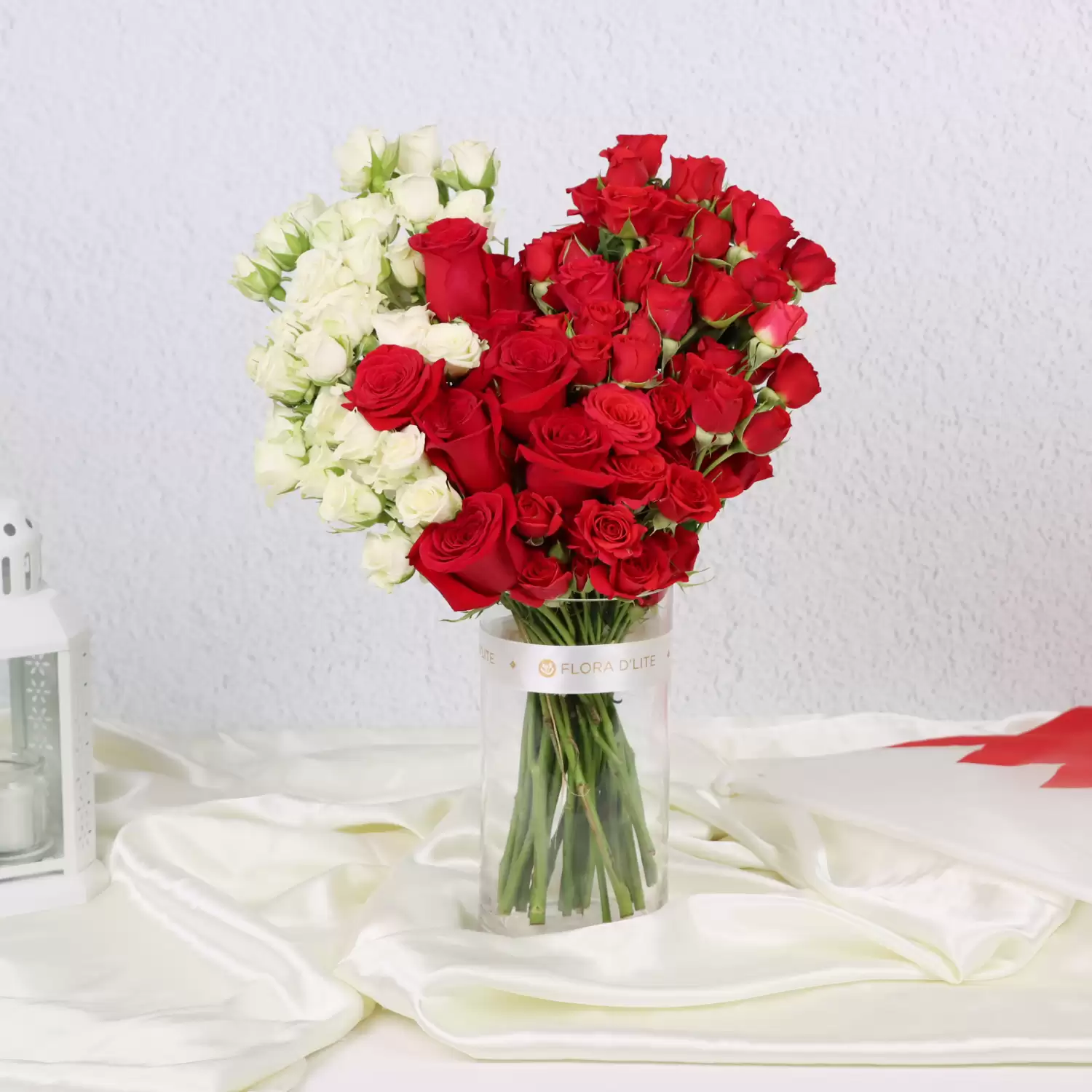Celebrate National Day In Bahrain | Bahrain National Day | Gift Flowers In Bahrain - Flora D'lite